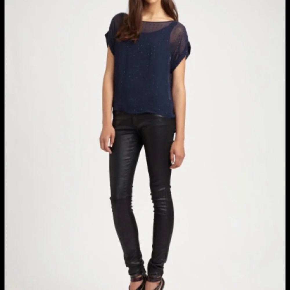 NWT Alice and Olivia Sienna silk top size S - Picture 3 of 4